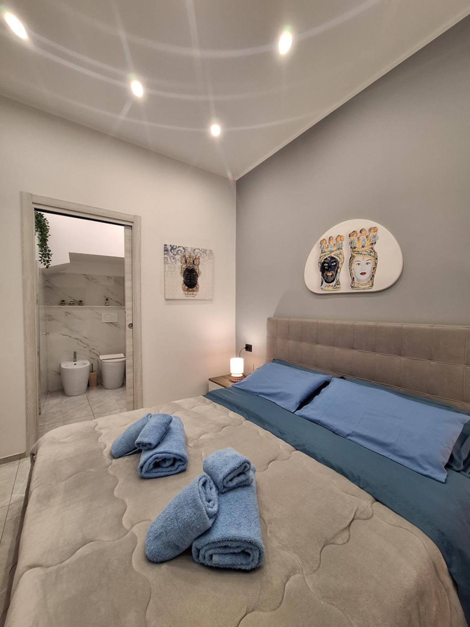 Casa Vacanze Al Teatro 卡塔尼亚 外观 照片